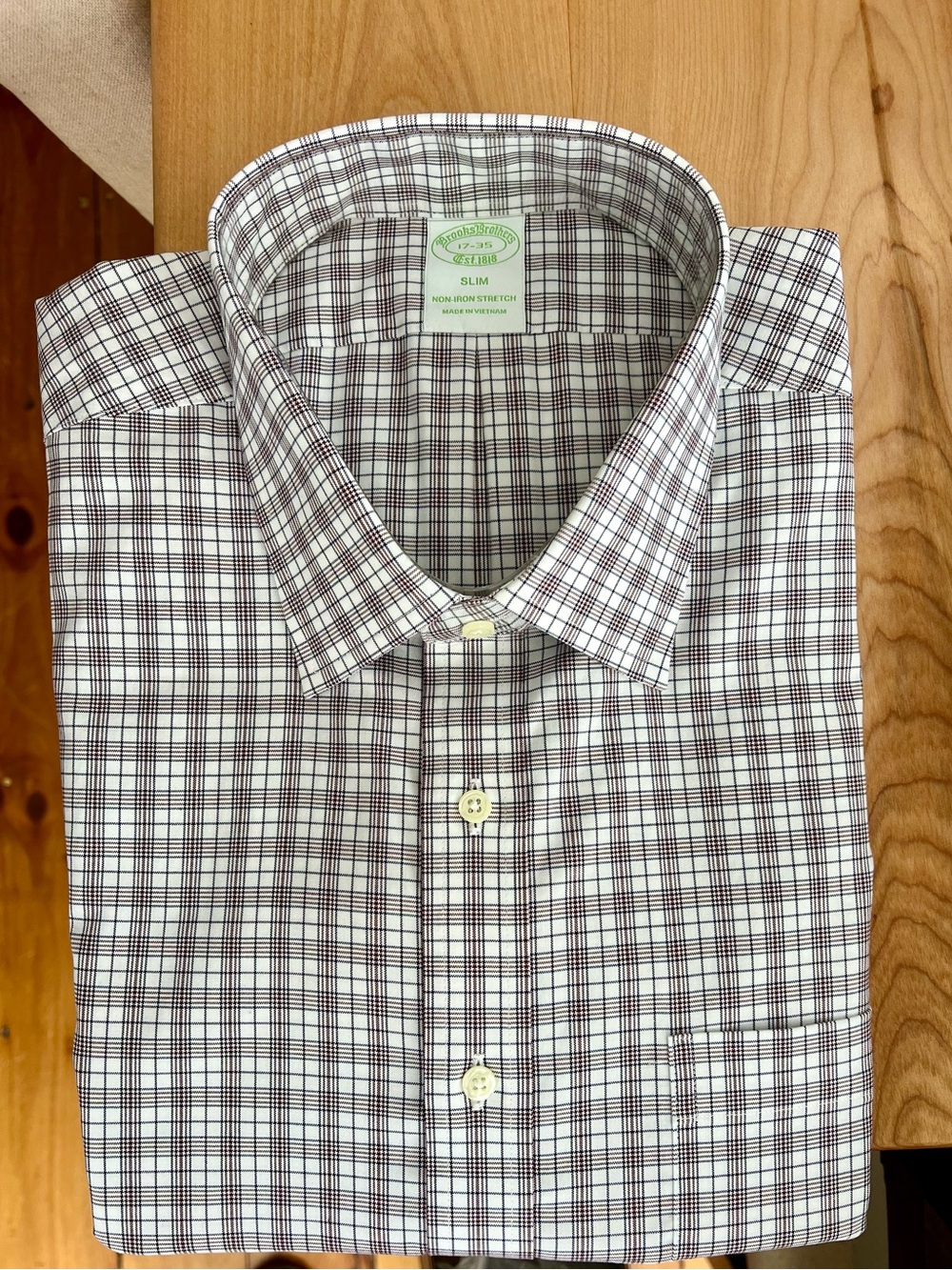 Brooks Brothers slim Fit White and dark purple check Men's Dress Shirt NEW 17/35